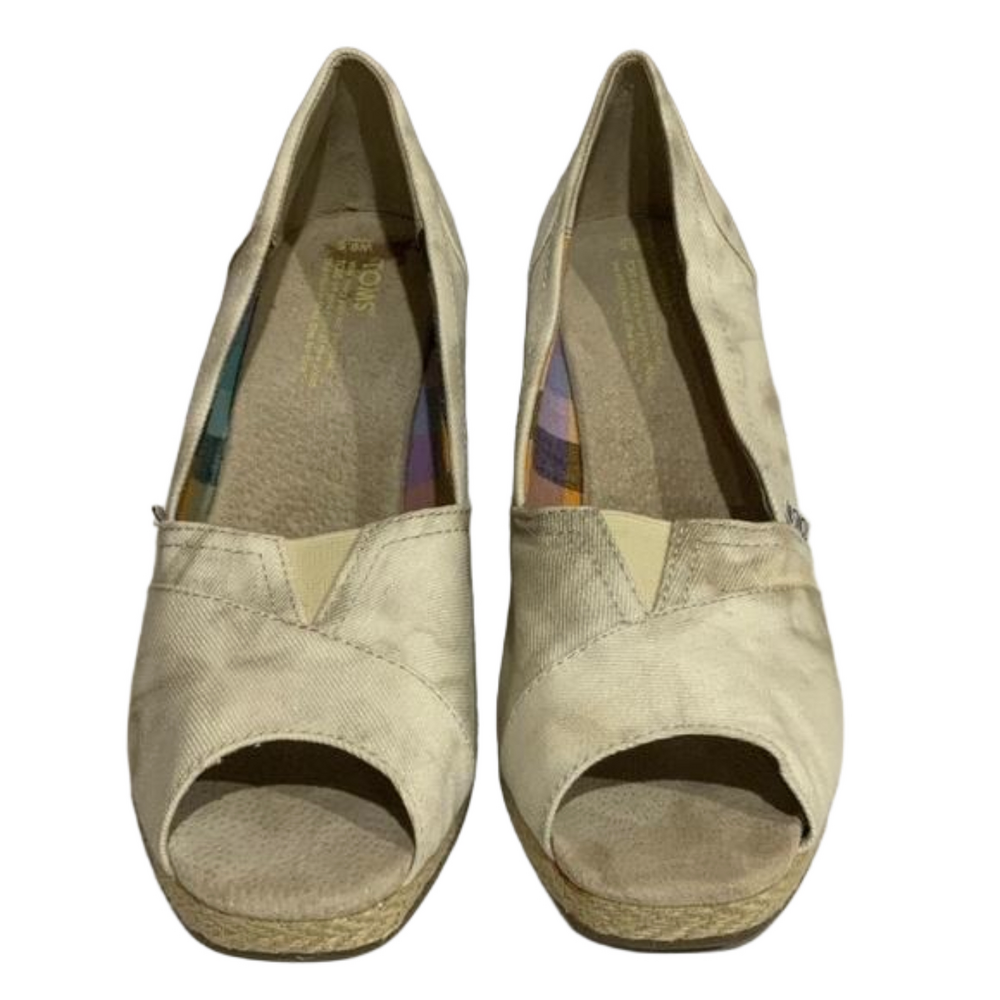 TOMS White and Gray Tie-Dyed Fabric Wedges